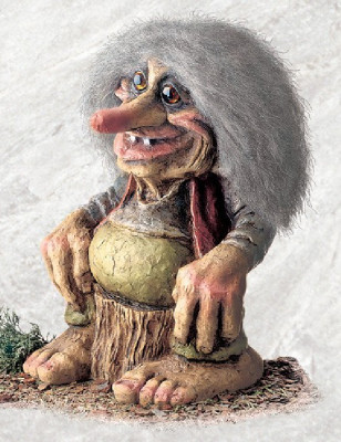 Troll på en stubbe