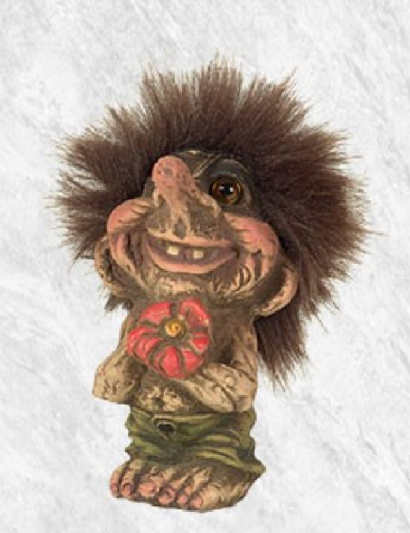 Troll ragazzo con fiore